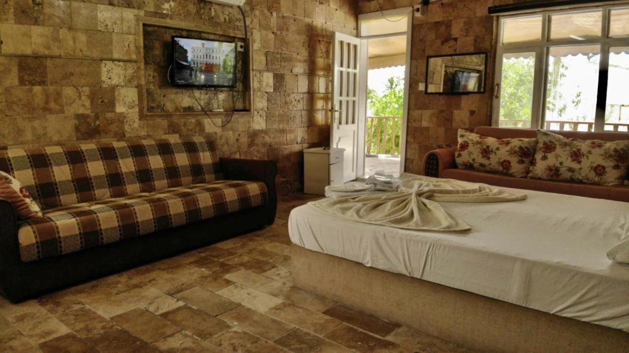 Joy Garden Bed & Breakfast Karahayit  Exterior foto